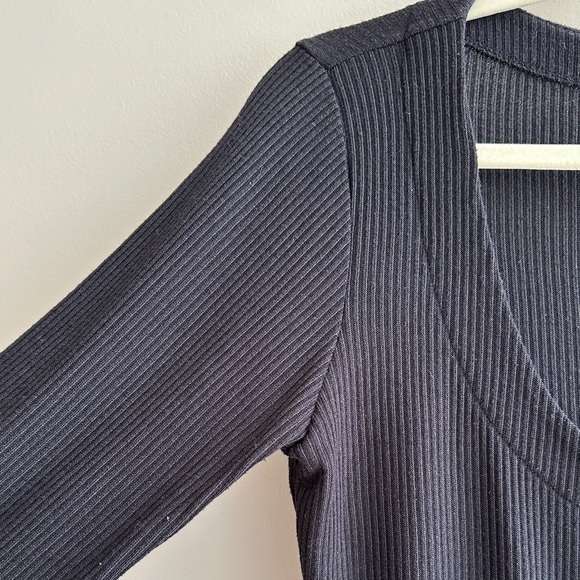 Faherty Legend™️ Rib Monroe Bodysuit, Black, Ribbed Long Sleeve, Size Large - Picture 10 of 16